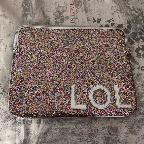 Tablet case