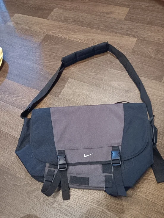 Nike Men's Black and Gray Messenger Bag with Buckle Closure