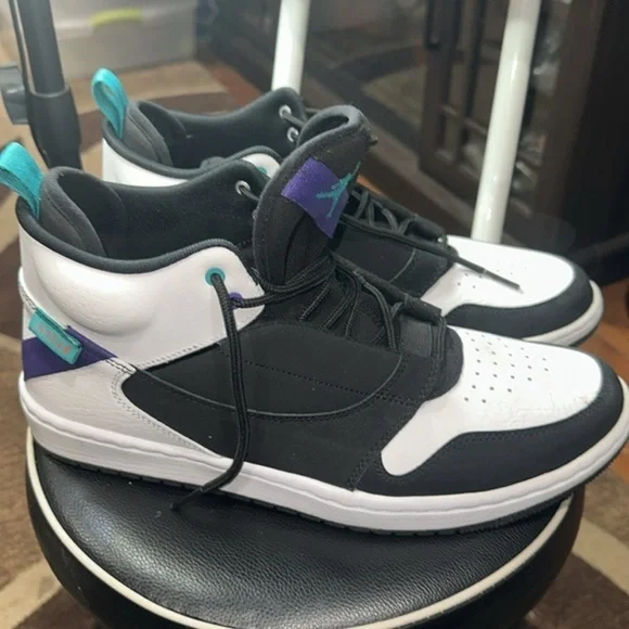 Jordan Fadeaway sz 11