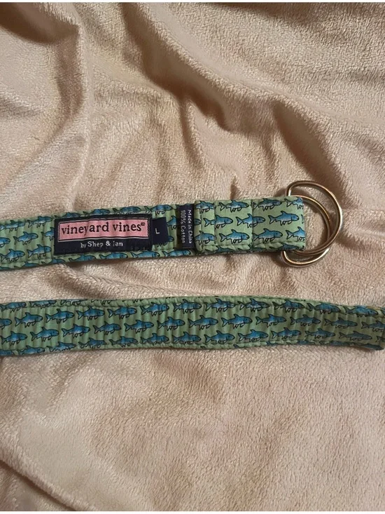 Vineyard Vines Green Belt with Blue Shark Print 34”