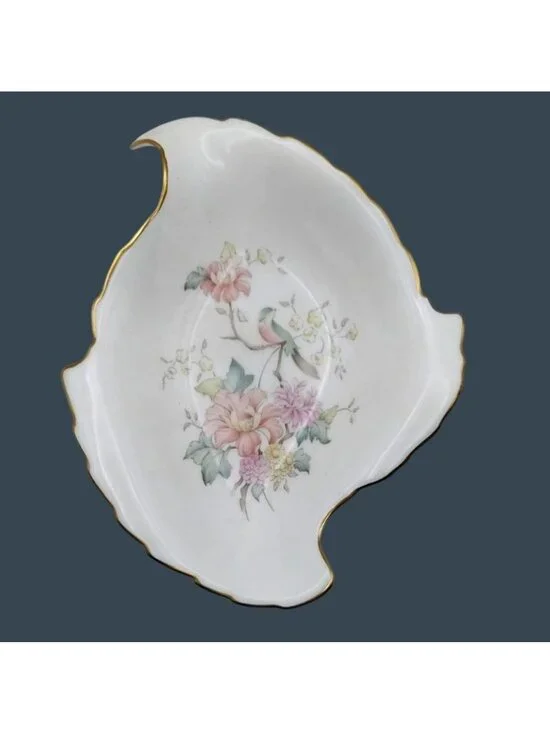 Royal Doulton Mystic Dawn Bone China Leaf-Shaped Trinket Nut Dish England 1985