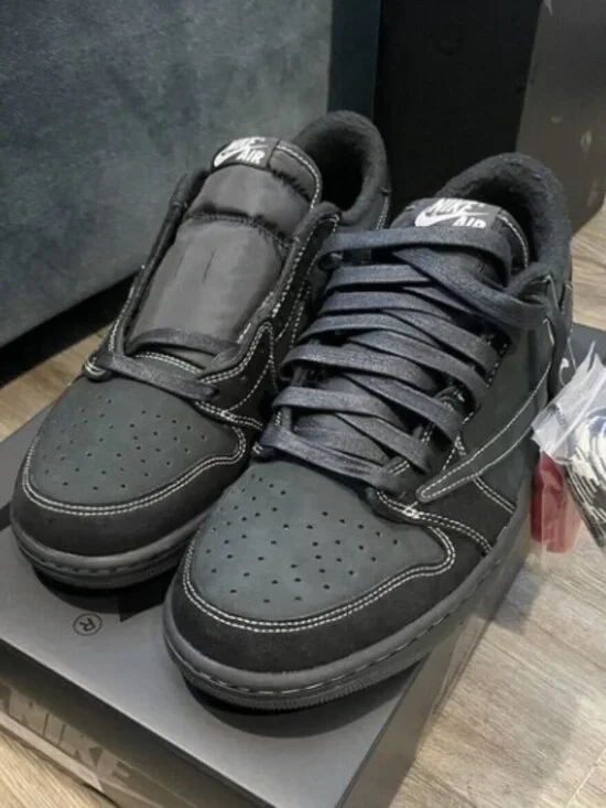 Air Jordan 1 Low OG SP Black Phantom