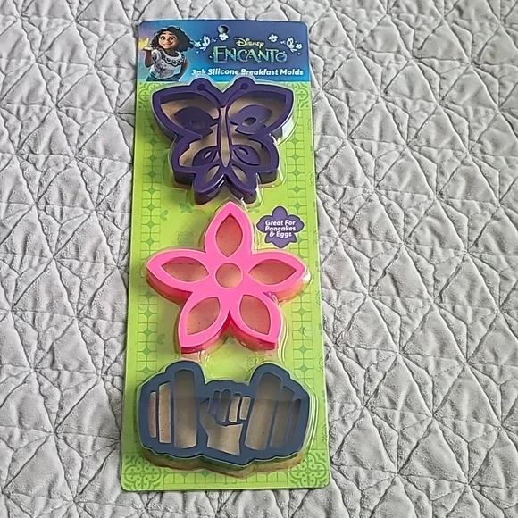 Disney Encanto silicone breakfast molds