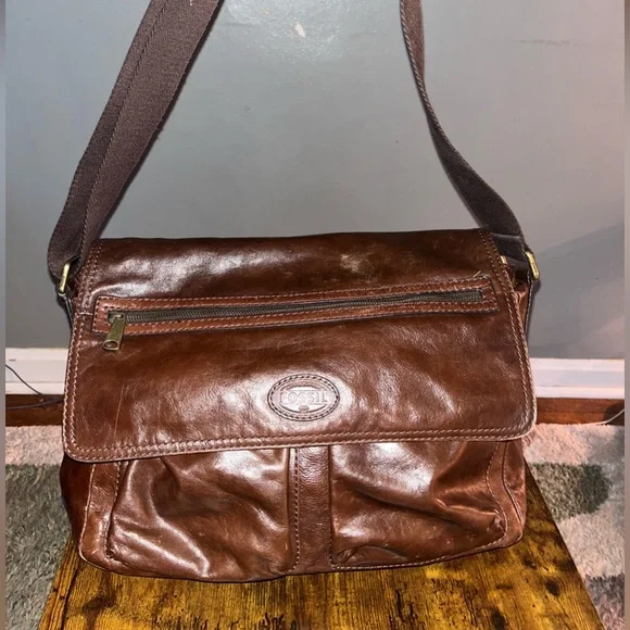 Fossil Dark Brown Leather laptop Messenger Bag