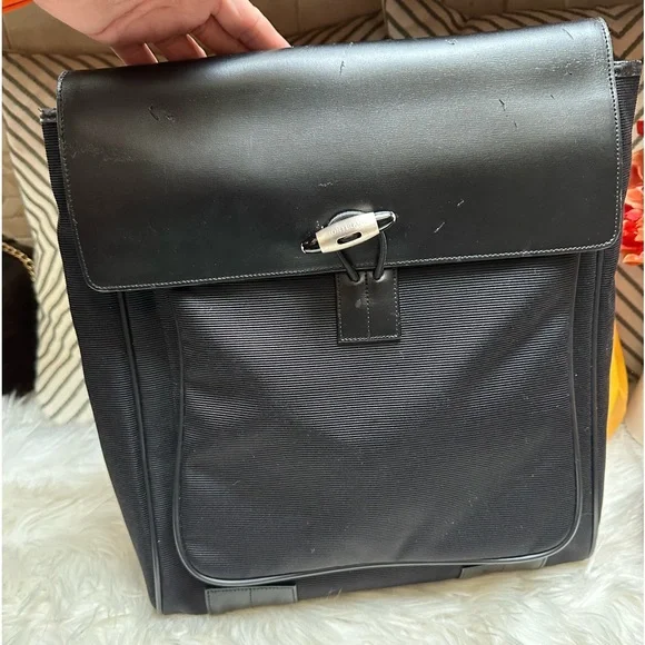 Montblanc Meisterstuck Leather Messenger Bag. Pre-Owned