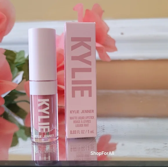 Kylie Matte Liquid Lipstick 808 Kylie Mini Size .03 Oz
