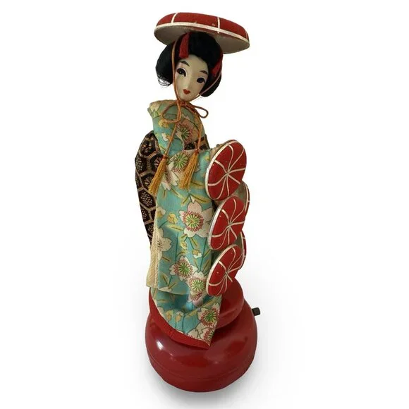 Vintage Sankyo Japanese Geisha Doll Seven Hats Rotating Music Box Figurine Japan