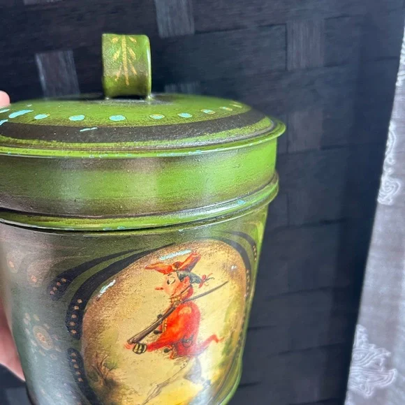 Vintage-Inspired Green Decorative Jar