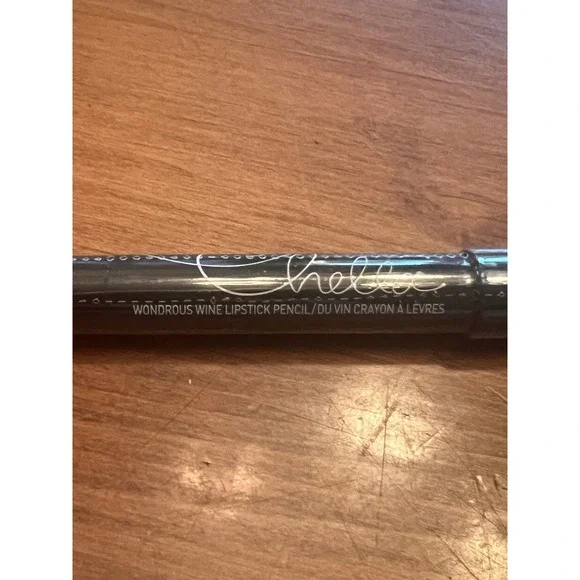 Chella Lipstick Pencil - Matte | Wondrous Wine NEW & SEALED‎
