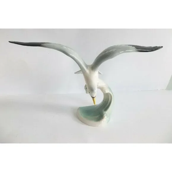 Goebel West Germany Silver Gull Mcm figurine