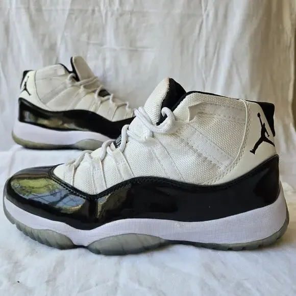 Jordan 11 Retro High Concord White/Black 136046-110 Size 8.5