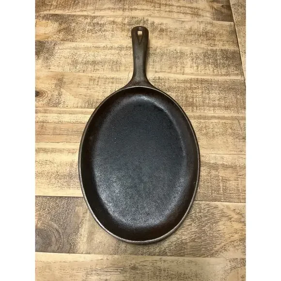 Vintage Lodge 10in by 7in Oval Griddle Made in USA
