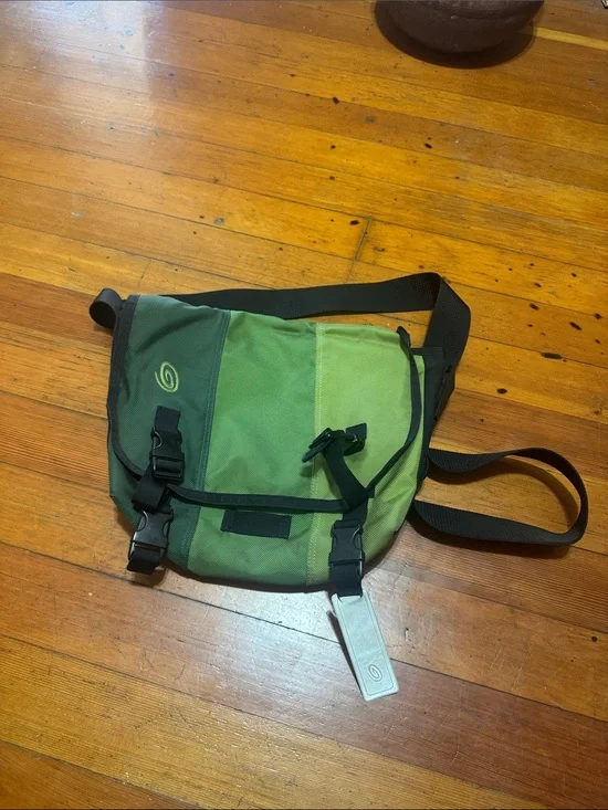 Green Messenger Bag with Adjustable Strap - Unbranded
