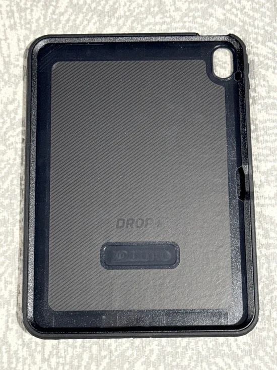 OtterBox Defender Series Case for iPad 10th Gen (10.9
