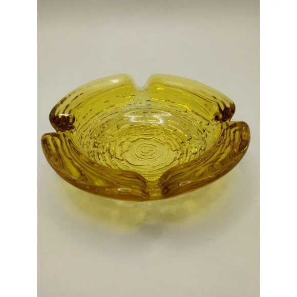 Vintage 60s  Anchor Hocking  Soreno Glass Ashtray  Rippled Design EUC4in Dia