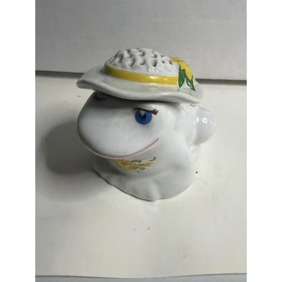 Vintage 1980 Avon Ceramic Winking Frog Pomander Sun Hat Water Lily Floral White