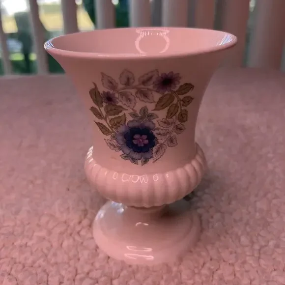 Wedgewood Bone China Clementine Unhandled Vase Incl Box