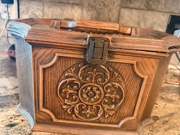 Vintage sewing basket plastic ornate faux wood