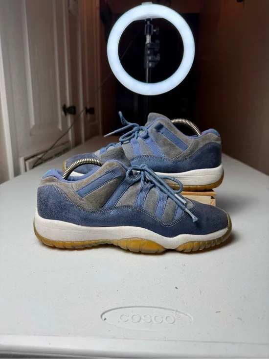 Jordan 11 Retro Low Derek Jeter RE2PECT Men's Sz 7.5 beat