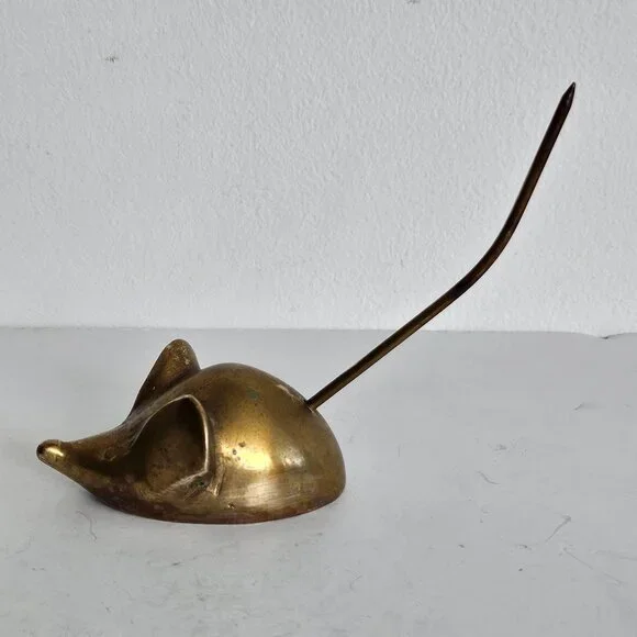 Brass miniature mouse figurine pointy tail ring holder
