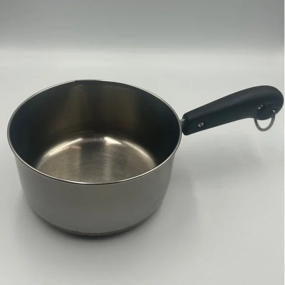 Revere Ware 1 Quart Saucepan Copper Bottom Stainless Steel Pot with Handle Ring