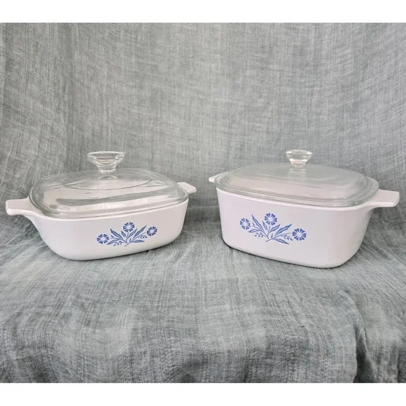 Corning Ware Blue Cornflower Lot Casserole Dishes With Lids 1-1 Qt & 1- 1.5 Qt.