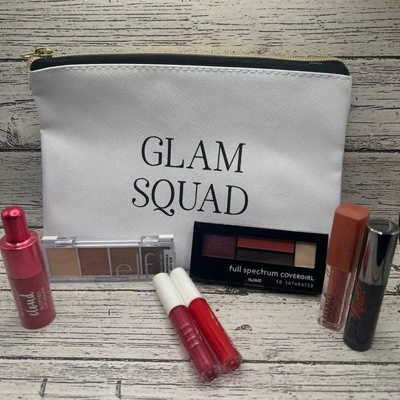 Glam Squad Mini Makeup Bundle NWT‎