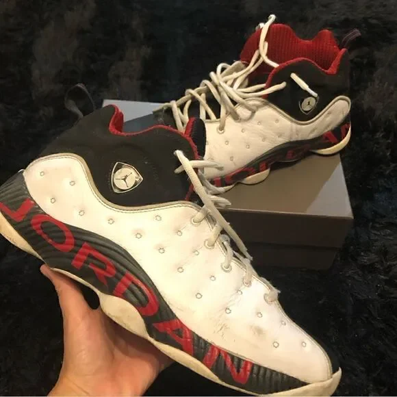 JORDAN jumpman team 2 Chicago home mid top shoes sneakers men’s 12
