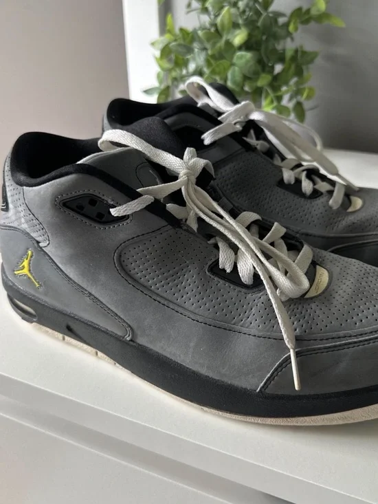 Jordan Men’s Gray and Black Low-Top Sneakers with Yellow Jumpman