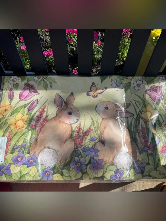 NWT Garden Bunny Floral Door Mat