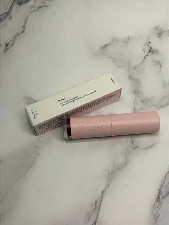 NEW Glossier‎ G Suit Soft Touch Lip Creme Tempo