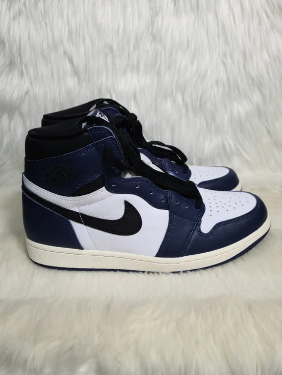Nike Air Jordan 1 Retro High OG Midnight Navy Men 10.5 NEW With Box