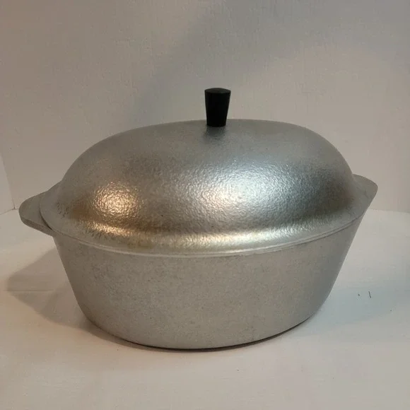 Vintage Club Hammered Aluminum 14 