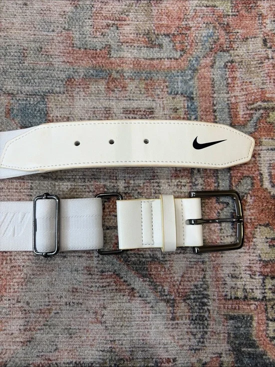 Youth Nike White adjustable Baseball belt