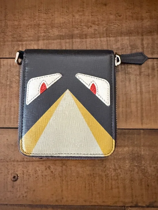 Fendi Wallet Mens Black Leather Zip Around Bifold Monster Eyes Logo Coin Pocket