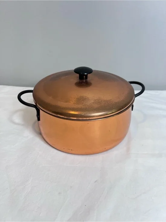 Coppercraft Guild 8” copper pot casserole server serving with a lid
