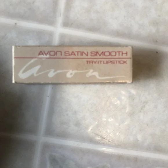 Vintage 1988 Avon Color Rich Try It Lipstick Satin Wine New‎ Old Stock