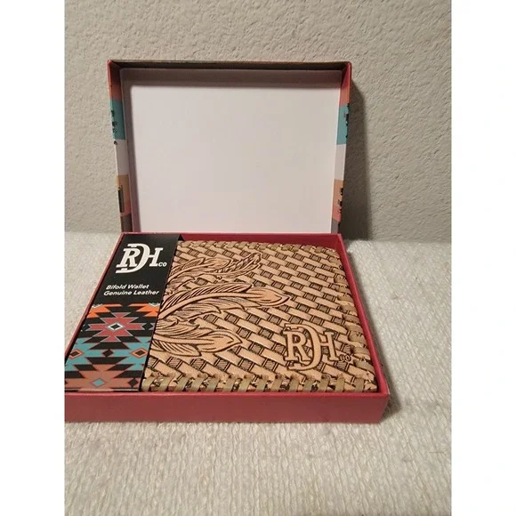 Red Dirt Hat‎ Company Genuine Tooled Leather Bifold Wallet Men's New With Box