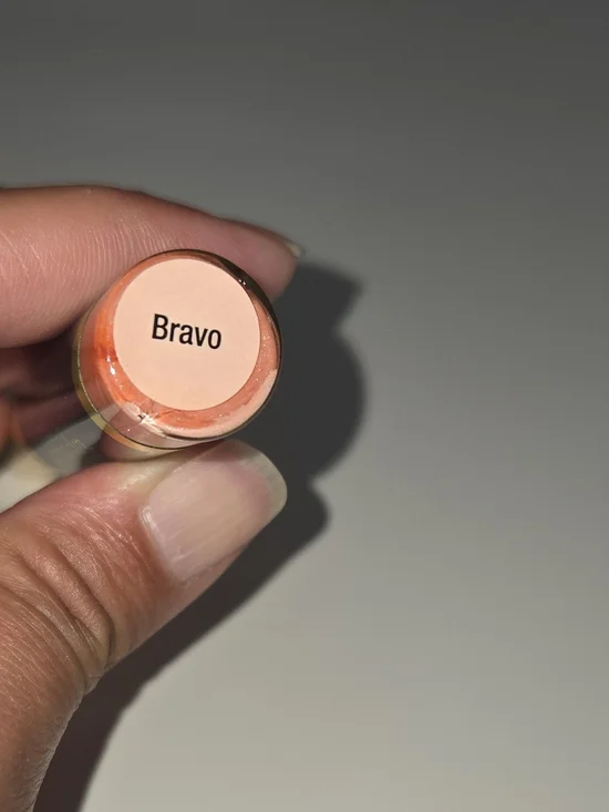 LipSense Bravo — Peach Coral Lipstick