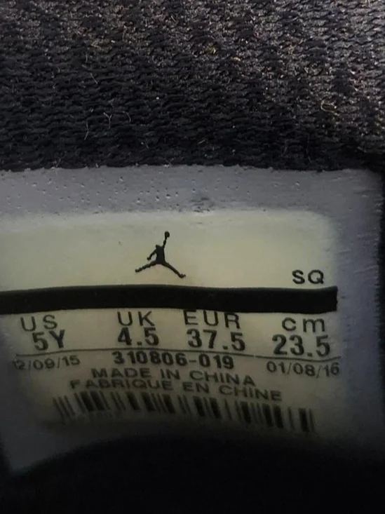 Air Jordan 10 Retro Rio size 5y
