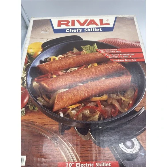 Rival Vintage Chef Skillet Made In USA  10 Inch  With Lid Old Stock Open Box.