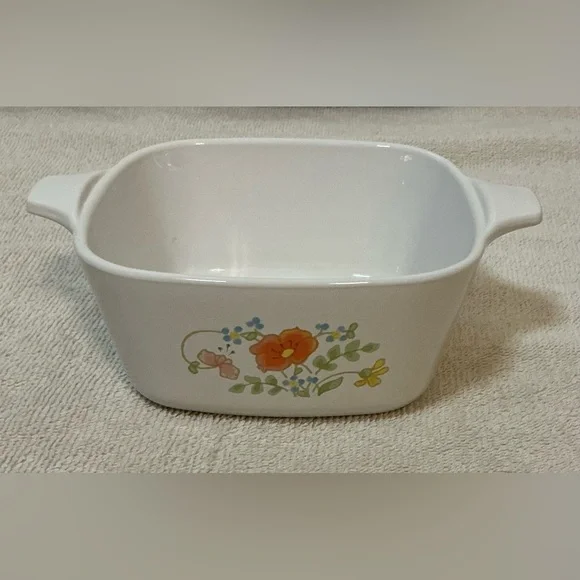 Vintage Corning Ware WILDFLOWER Small Casserole Dish P-43-B - 2 3/4 Cup