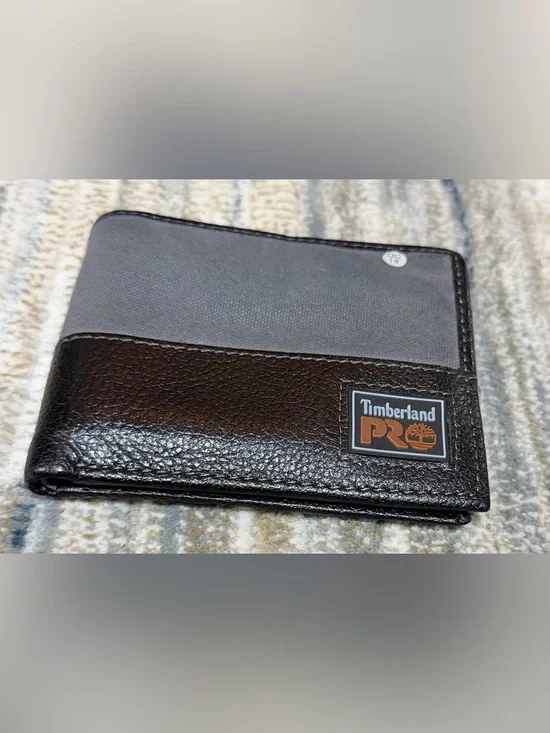 Timberland PRO Brown and Black Leather Bi-Fold Wallet