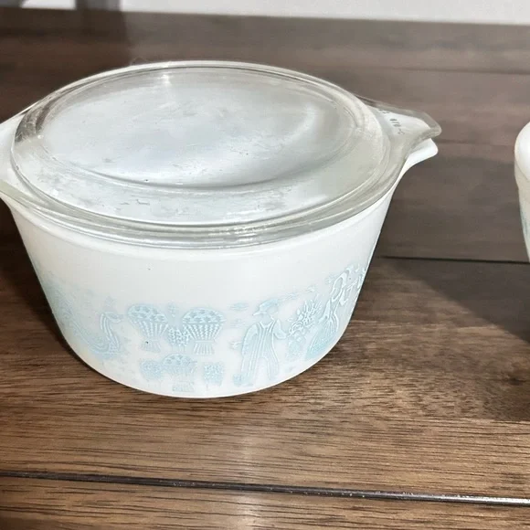 Vintage Pyrex Amish Butterprint 401 & 473 Casserole Bowls – Read