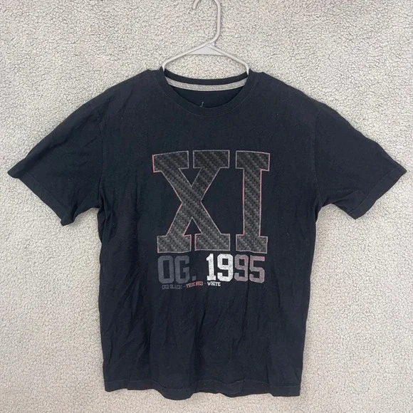 Vtg Jordan T Shirt Mens Large Black Air Jordan XI OG 1995 Bred Graphic Tee Shirt
