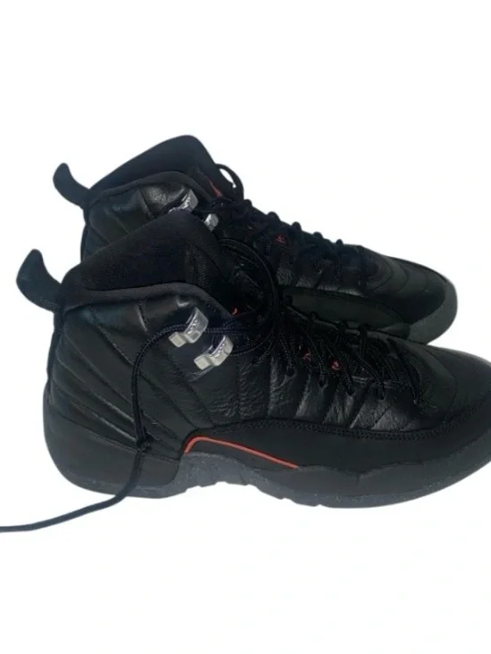 Jordan 12 Retro Utility Size 5.5 Youth. Pre owned