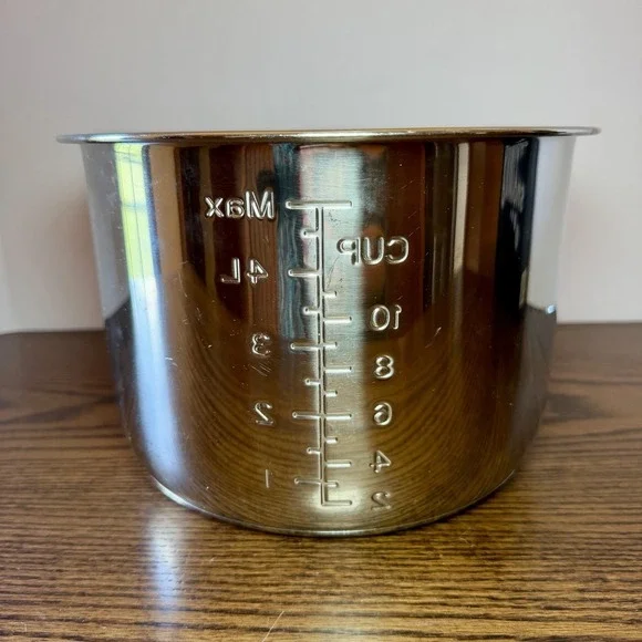 Instant Pot 6 QT Stainless Steel Replacement Insert Bowl Only.