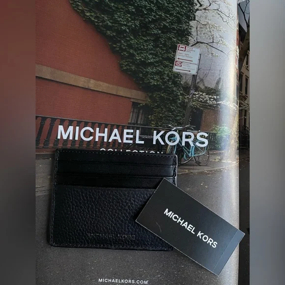 New Michael Kors Cooper Tall Card Case In Black