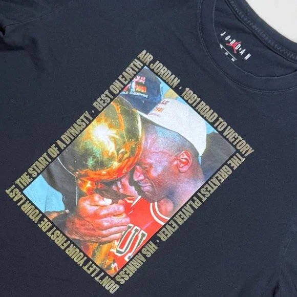 Jordan Michael Jordan 1991 Road to Victory Graphic T-Shirt Black‎ XL AT8936-010