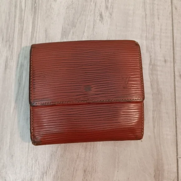 Authentic Louis Vuitton Men's Brown Orange Epi Leather Trifold Compact Wallet